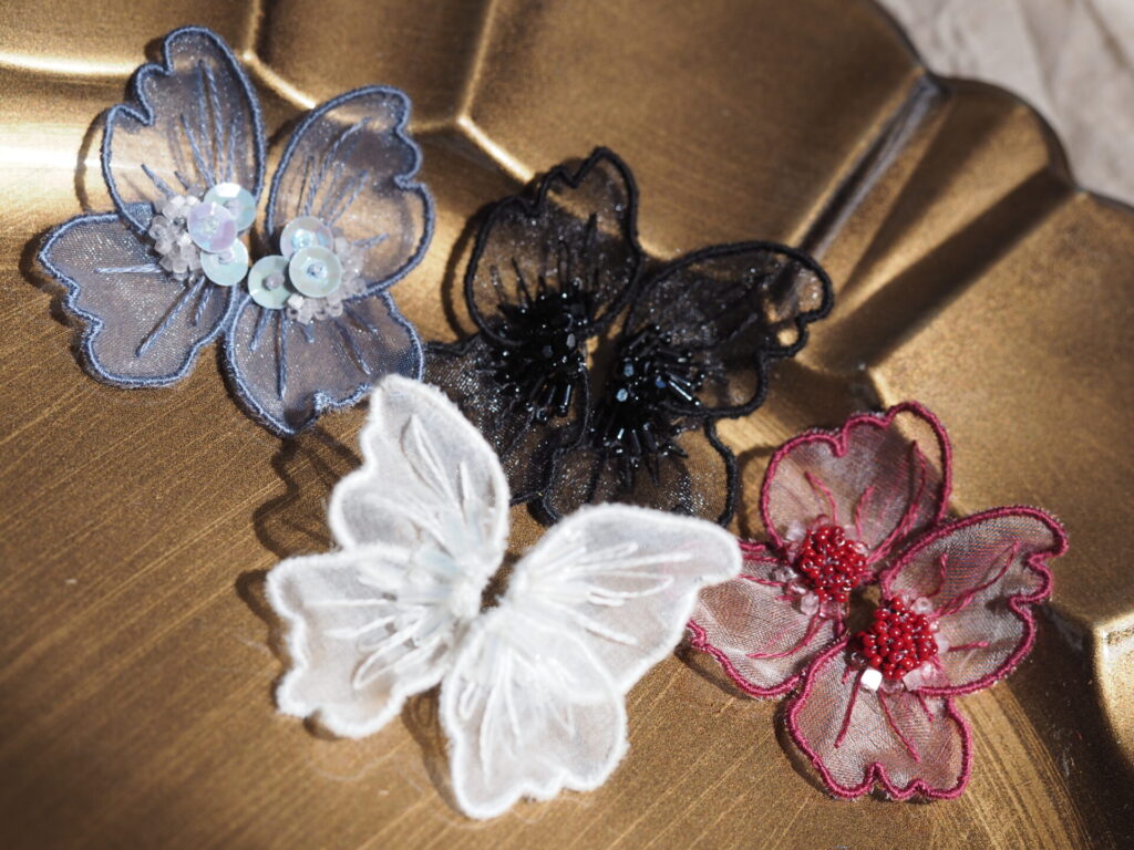 hana no hanaを蝶々の様に並べて。