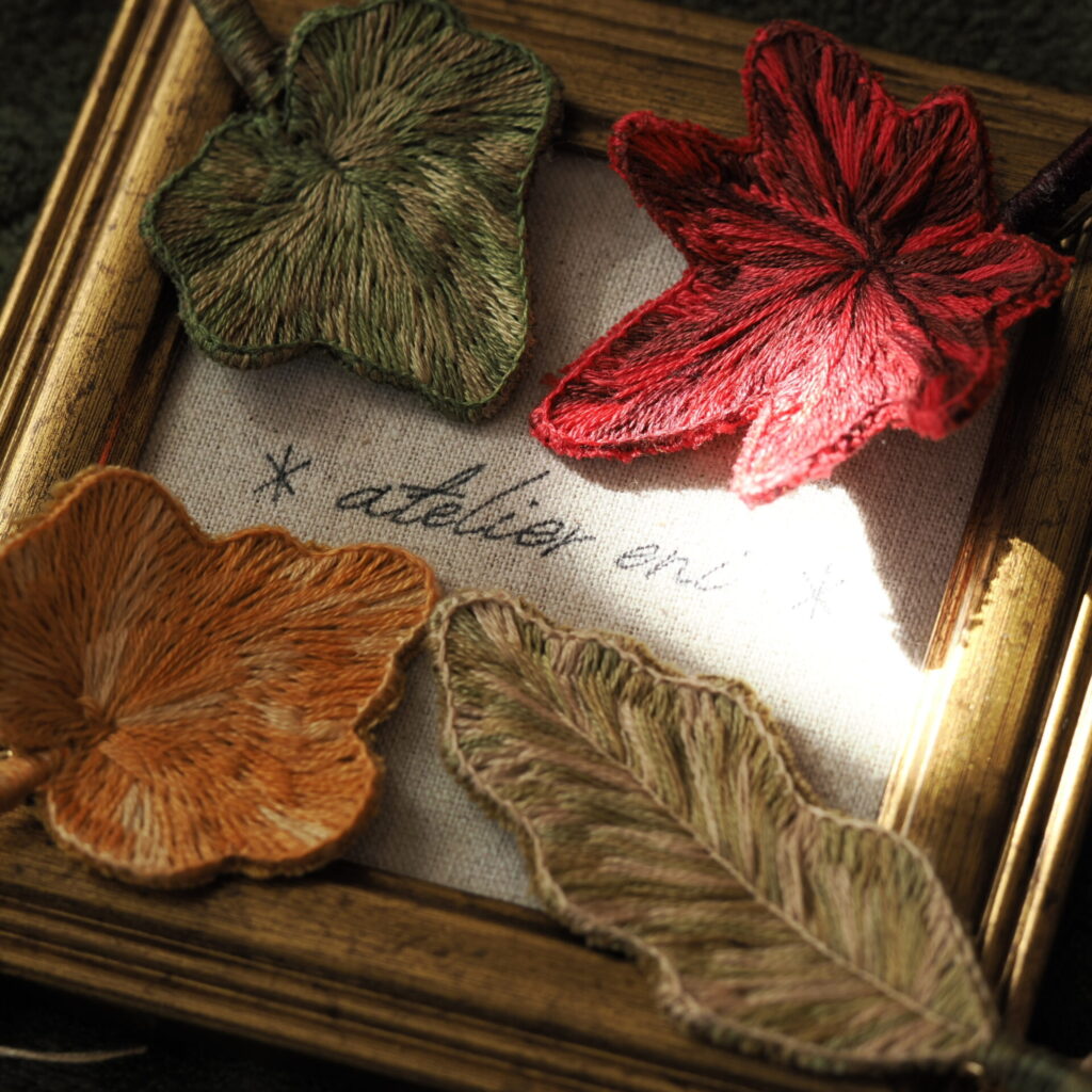 iroha×∗atelier eni∗額×差し込む光。