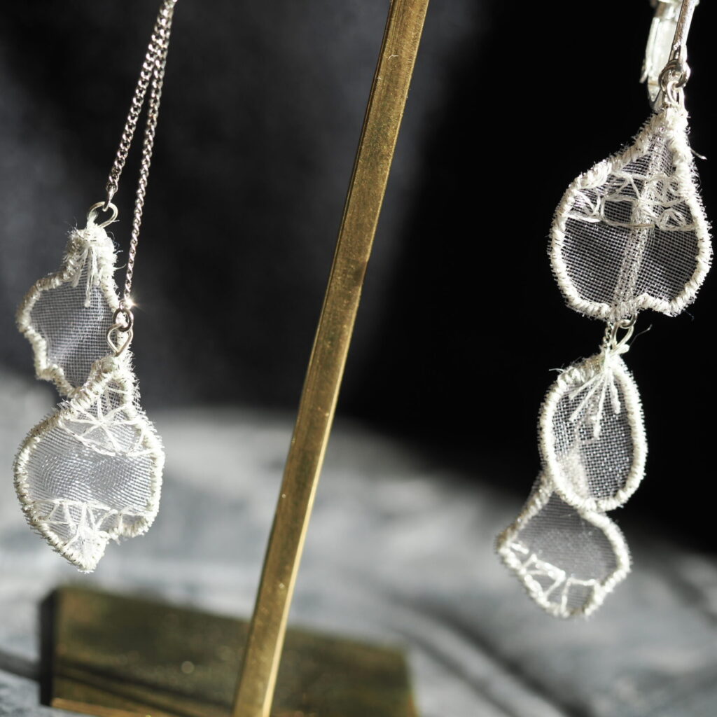 スタンドで透けるgin-kakera。