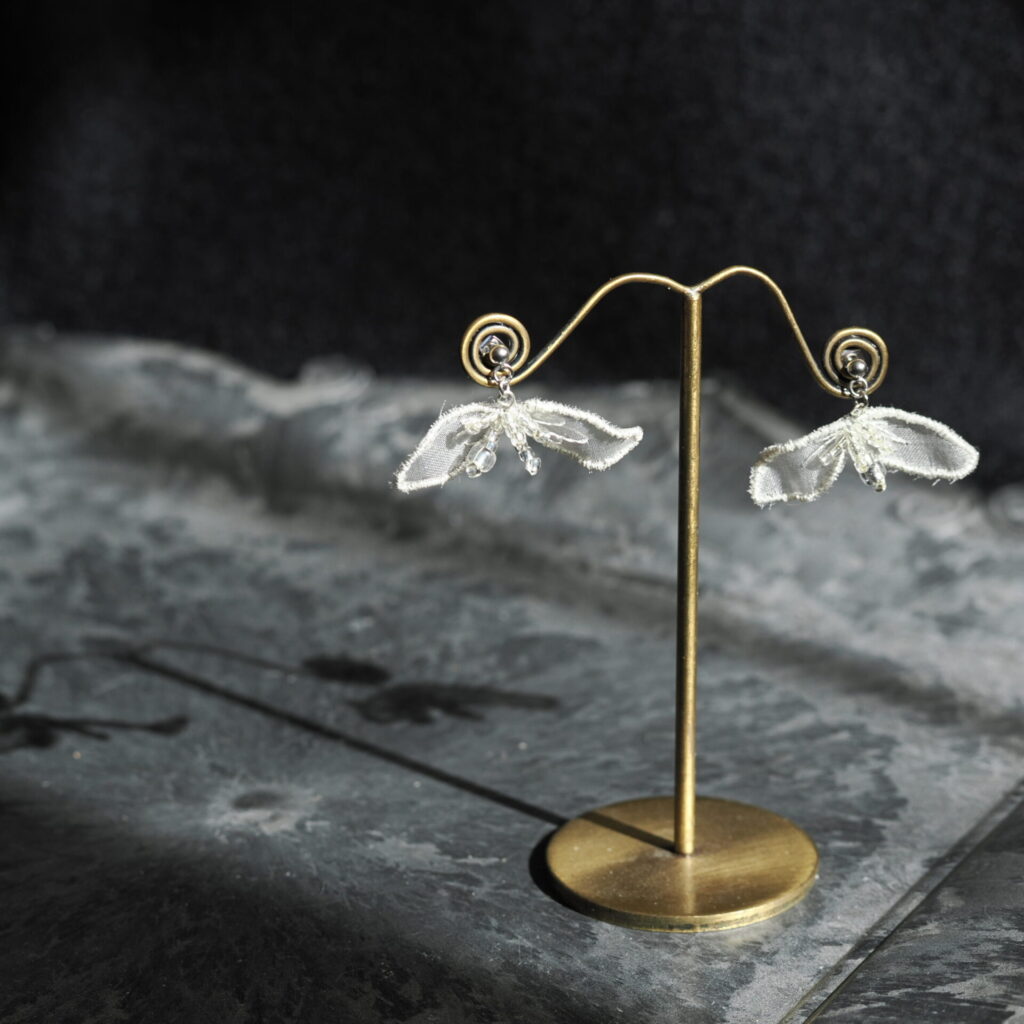 静かに並ぶgin-hare。