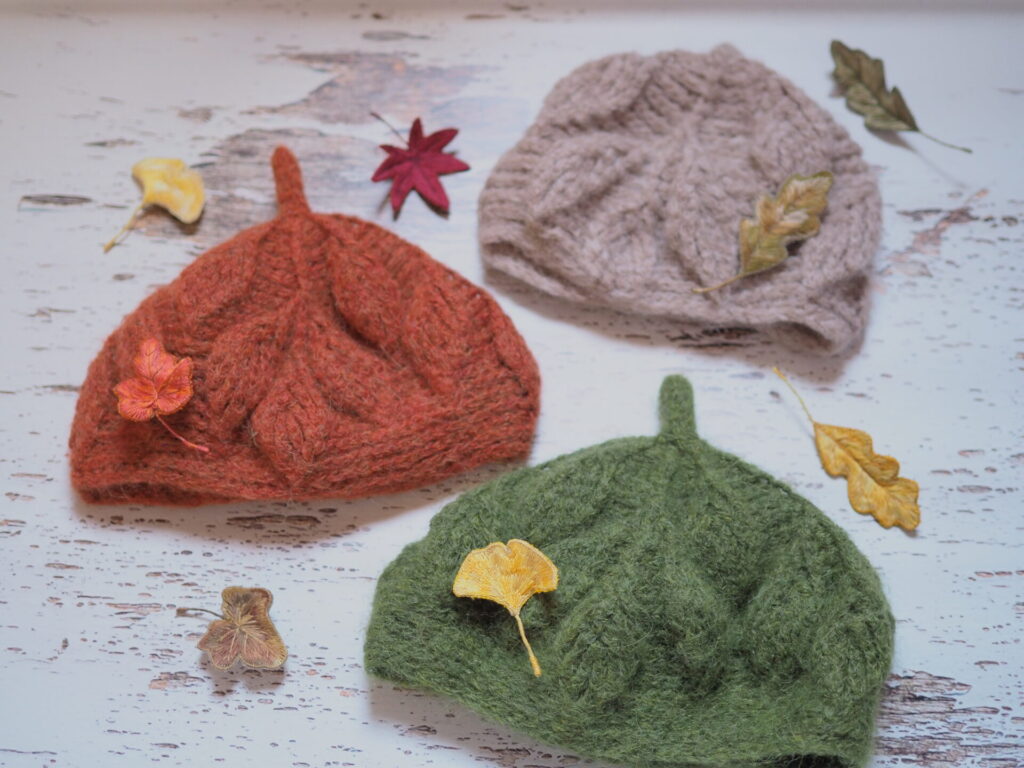 リーフベレー×紅葉ブローチ。