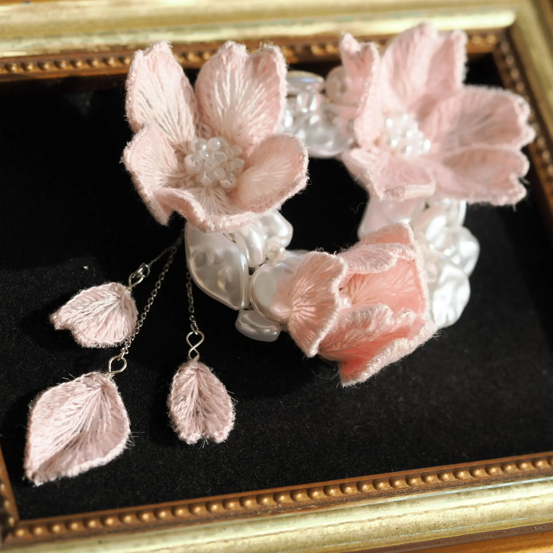 sakura brooch -pearl wreath- 803 | ∗atelier eni∗