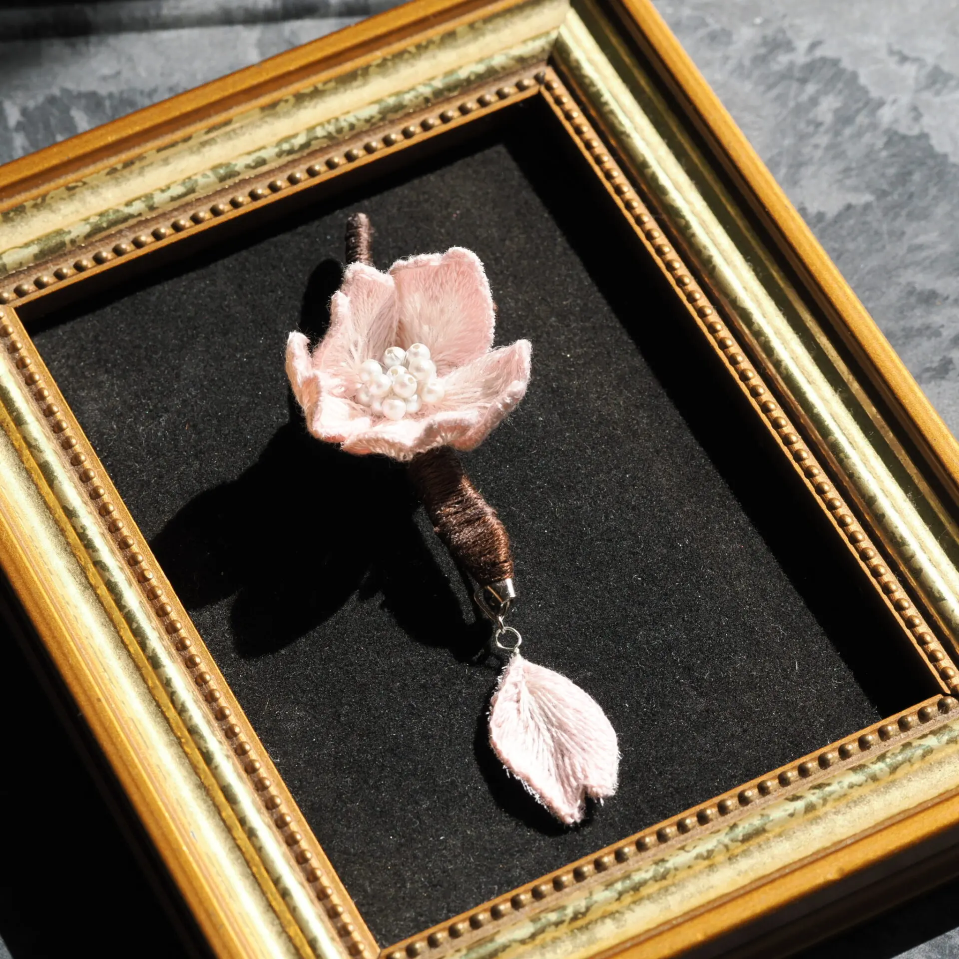 ITEMS | ∗atelier eni∗