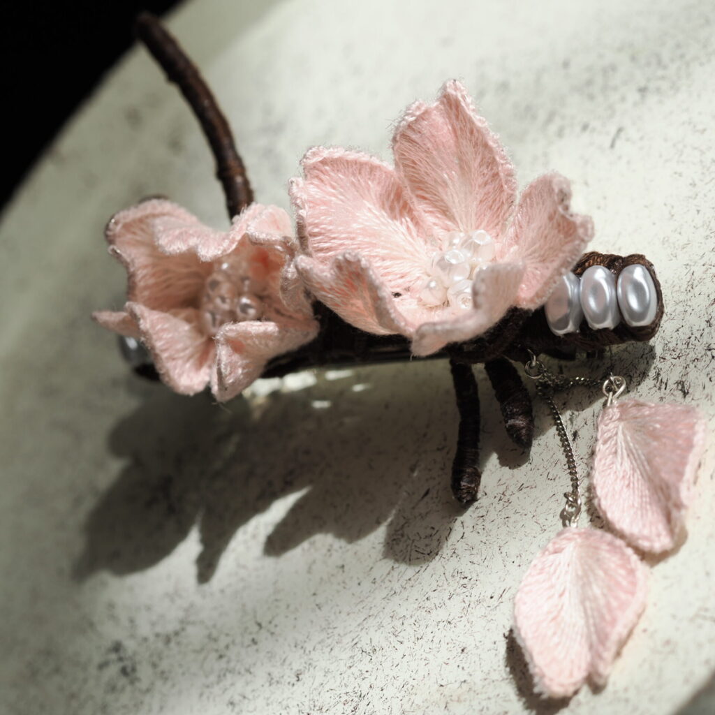 sakura barrette - koeda -