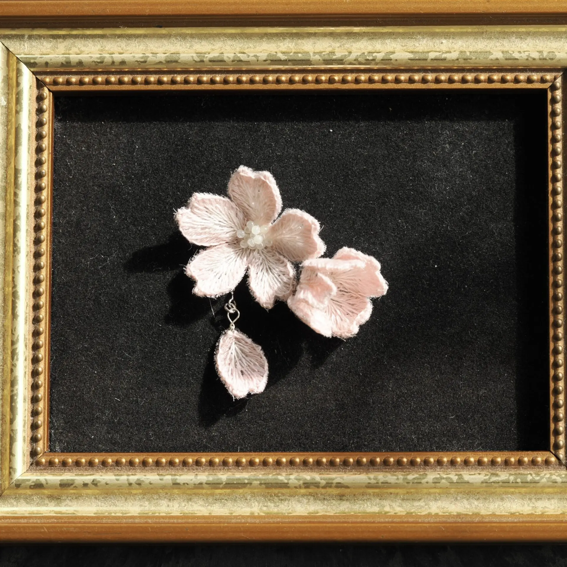 ITEMS | ∗atelier eni∗