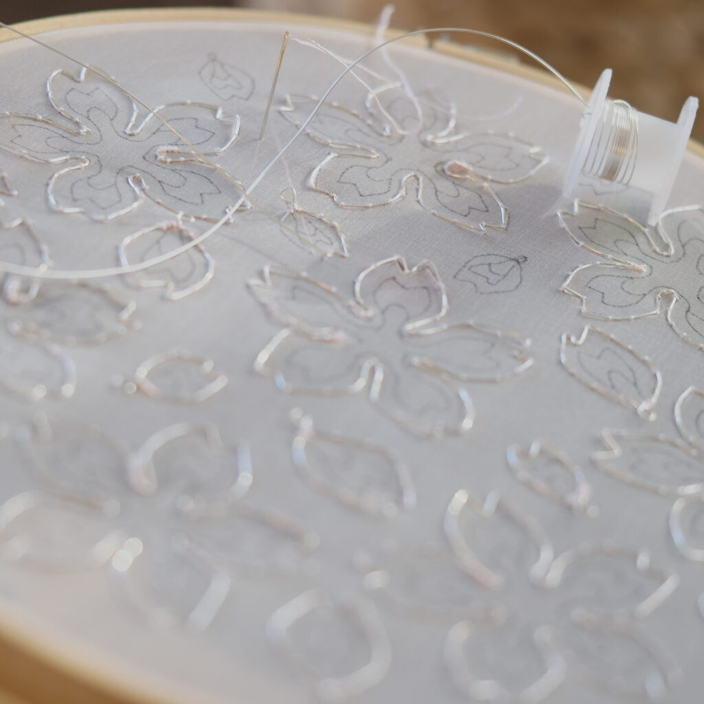 sakuraワイヤーワーク中。